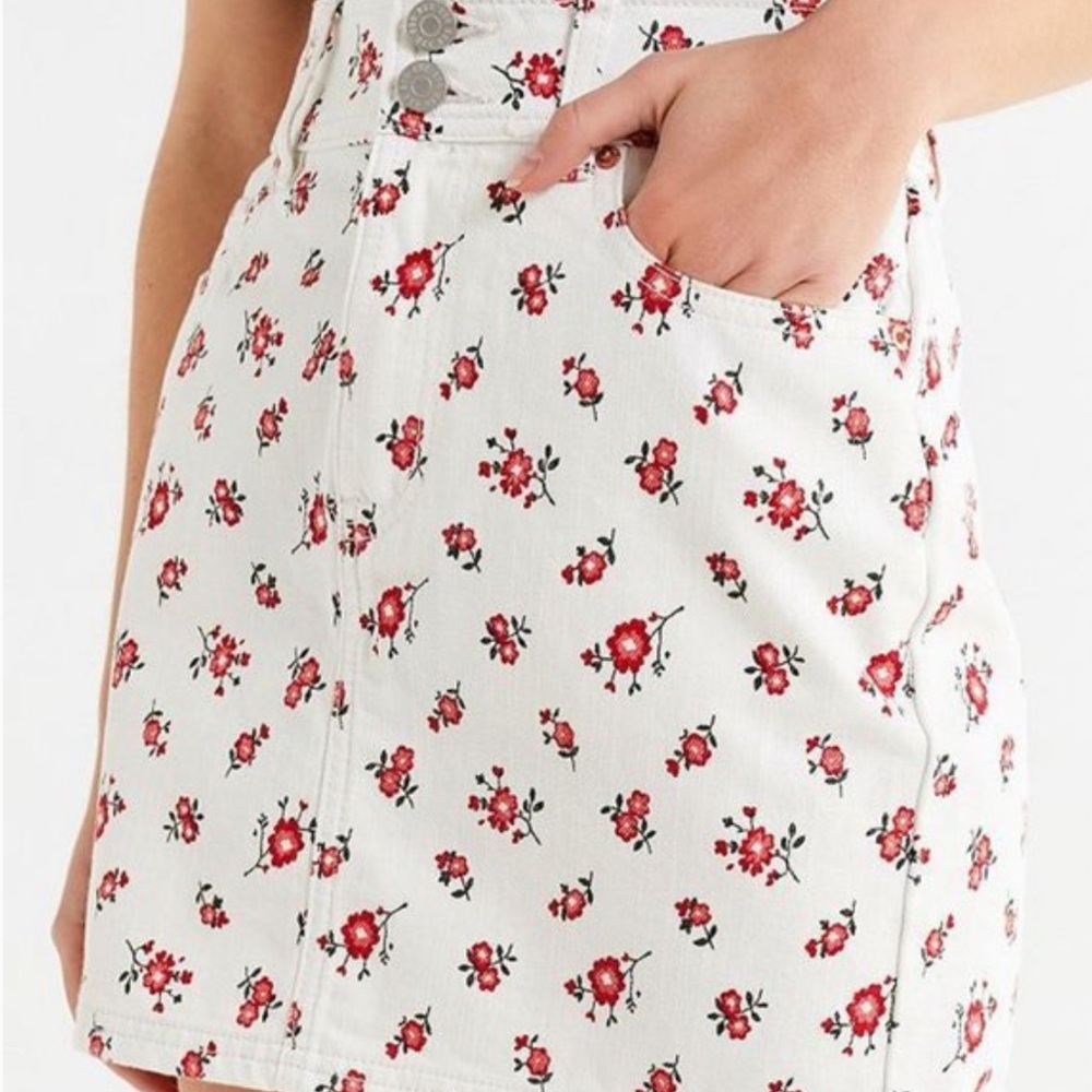 White denim mini skirt